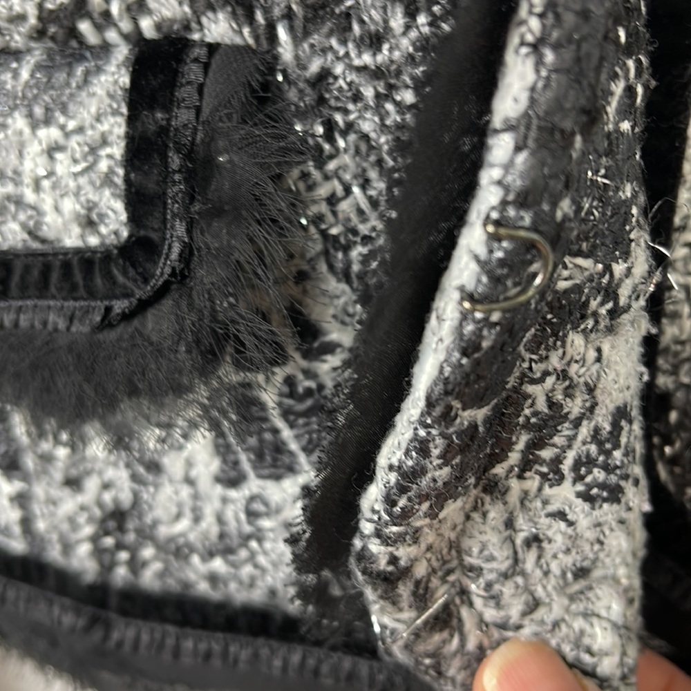 Cache Jacket - image 5